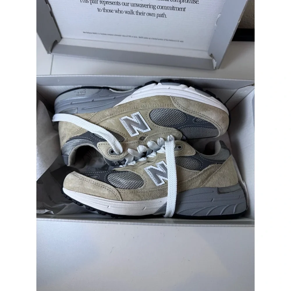 New Balance 993 Made in USA Grey Sneakers Women 5.5 Medium U993IG Minimalist‎